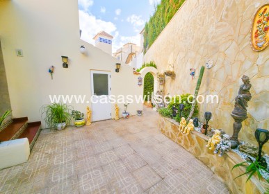 Sale - Villa - Villamartin - Costa Blanca