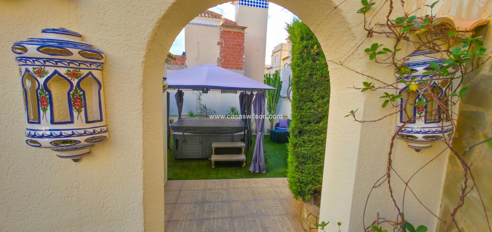 Sale - Villa - Villamartin - Costa Blanca