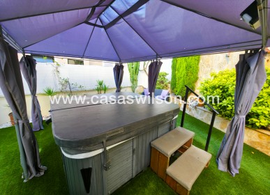 Sale - Villa - Villamartin - Costa Blanca