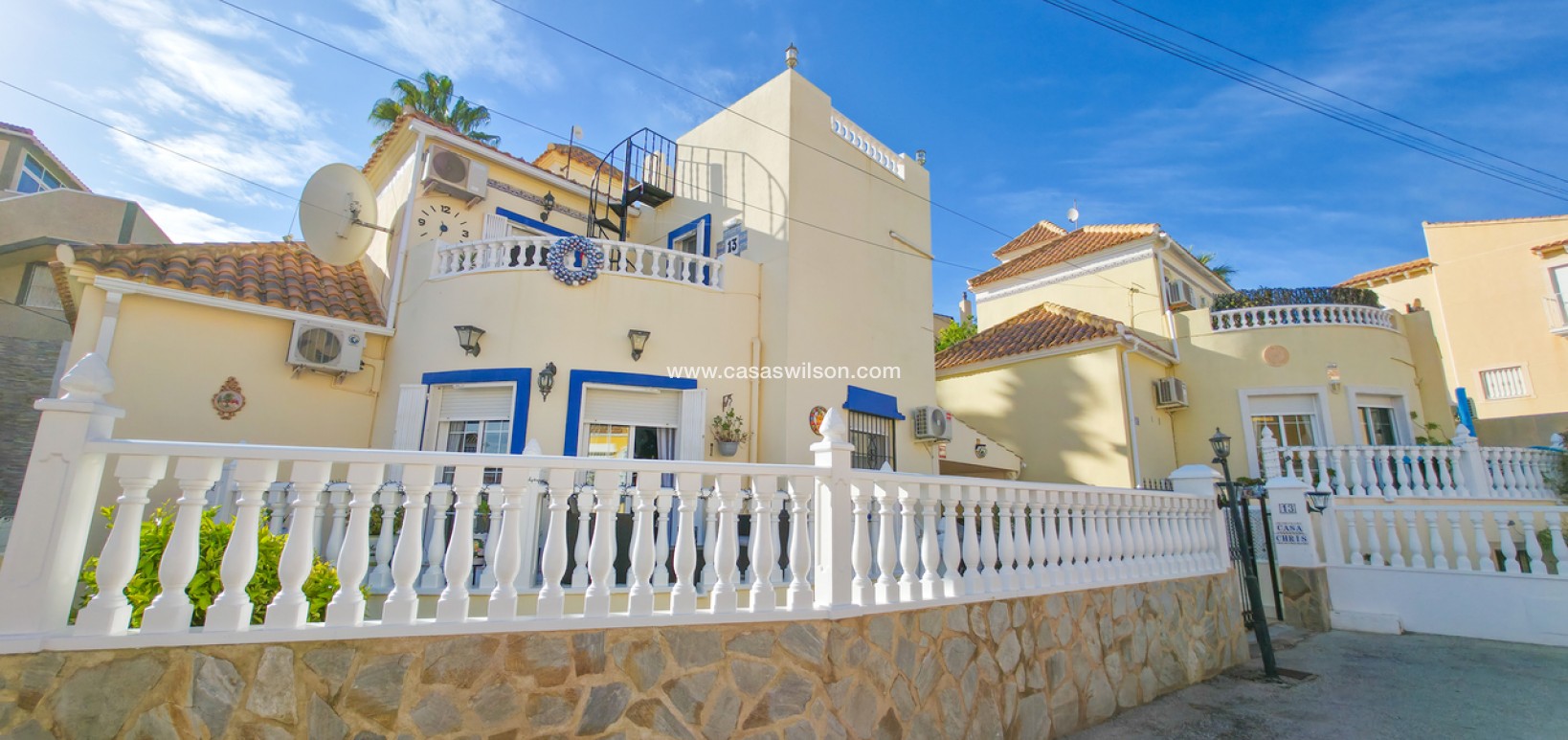 Sale - Villa - Villamartin - Costa Blanca