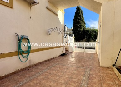 Sale - Bungalow - Orihuela Costa - Playa Flamenca