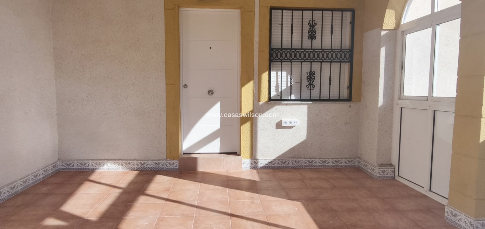 Sale - Bungalow - Orihuela Costa - Costa Blanca