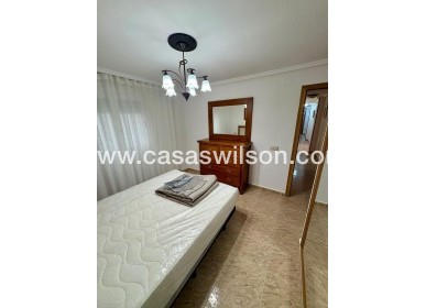 Sale - Apartment - Torrevieja - Centro