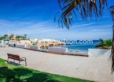 Sale - Villa - Orihuela Costa - Costa Blanca