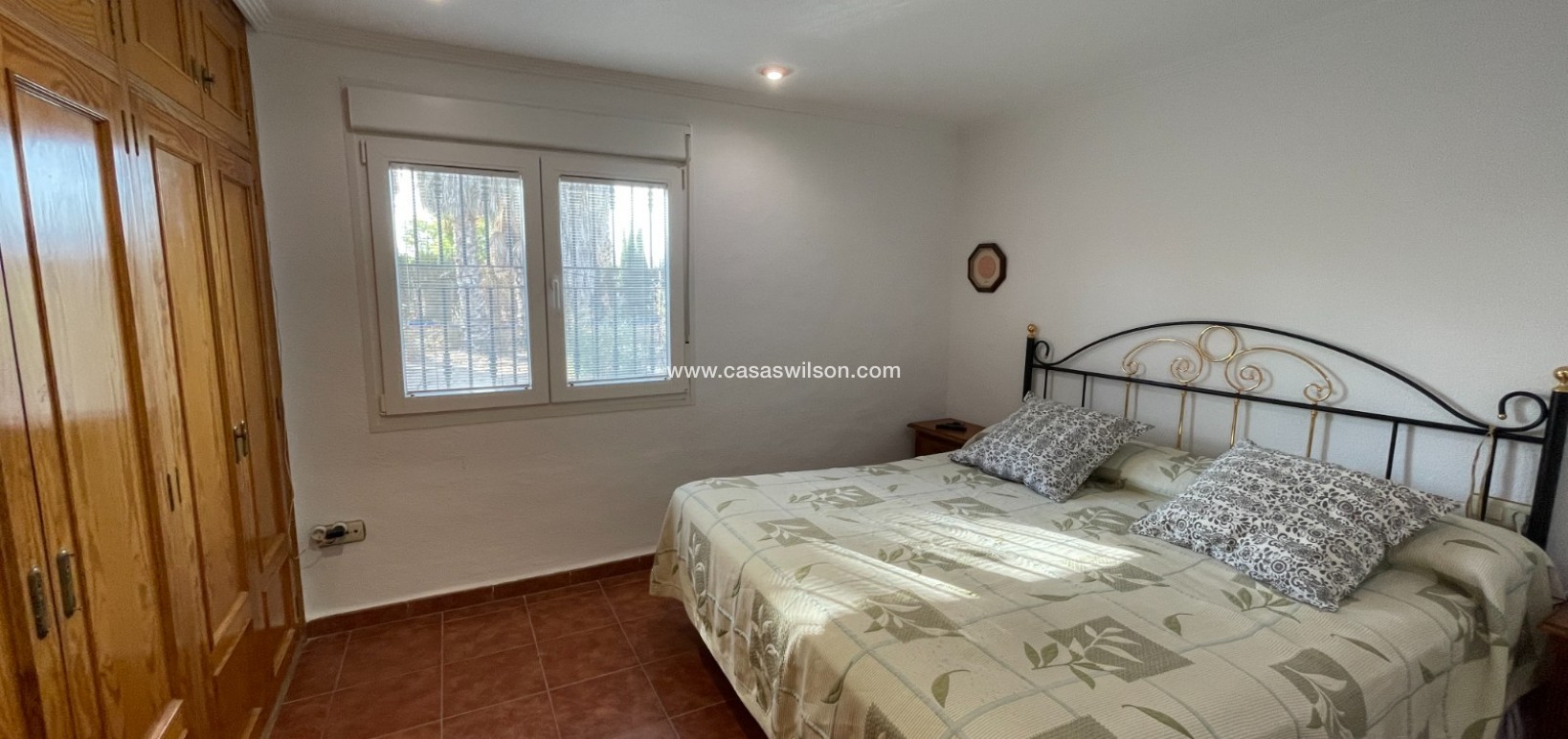 Sale - Villa - Crevillente - Inland