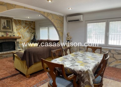 Sale - Villa - Crevillente - Inland