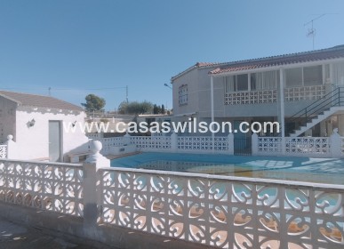 Sale - Villa - Crevillente - Inland