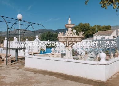 Sale - Villa - Crevillente - Inland