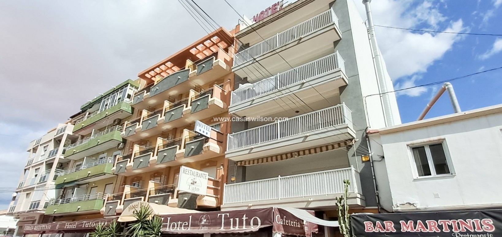 Sale - Apartment - Torrevieja - Playa de los Naufragos