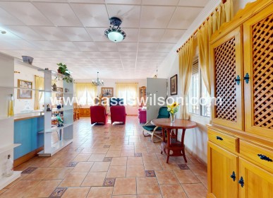 Sale - Villa - Crevillente - Inland