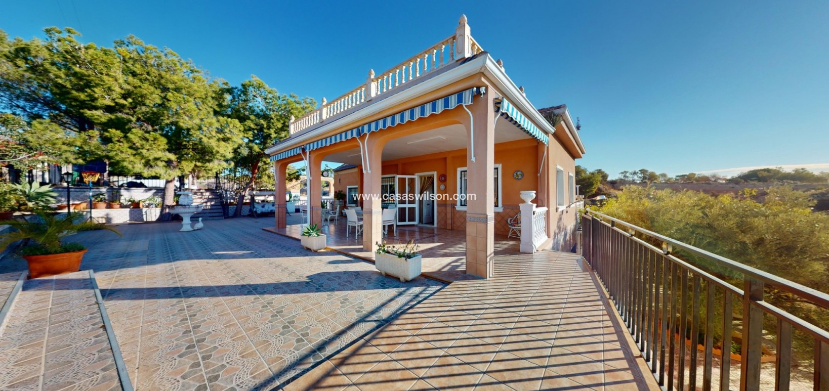 Sale - Villa - Crevillente - Inland