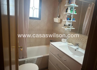 Sale - Villa - Hondón de las Nieves - Inland