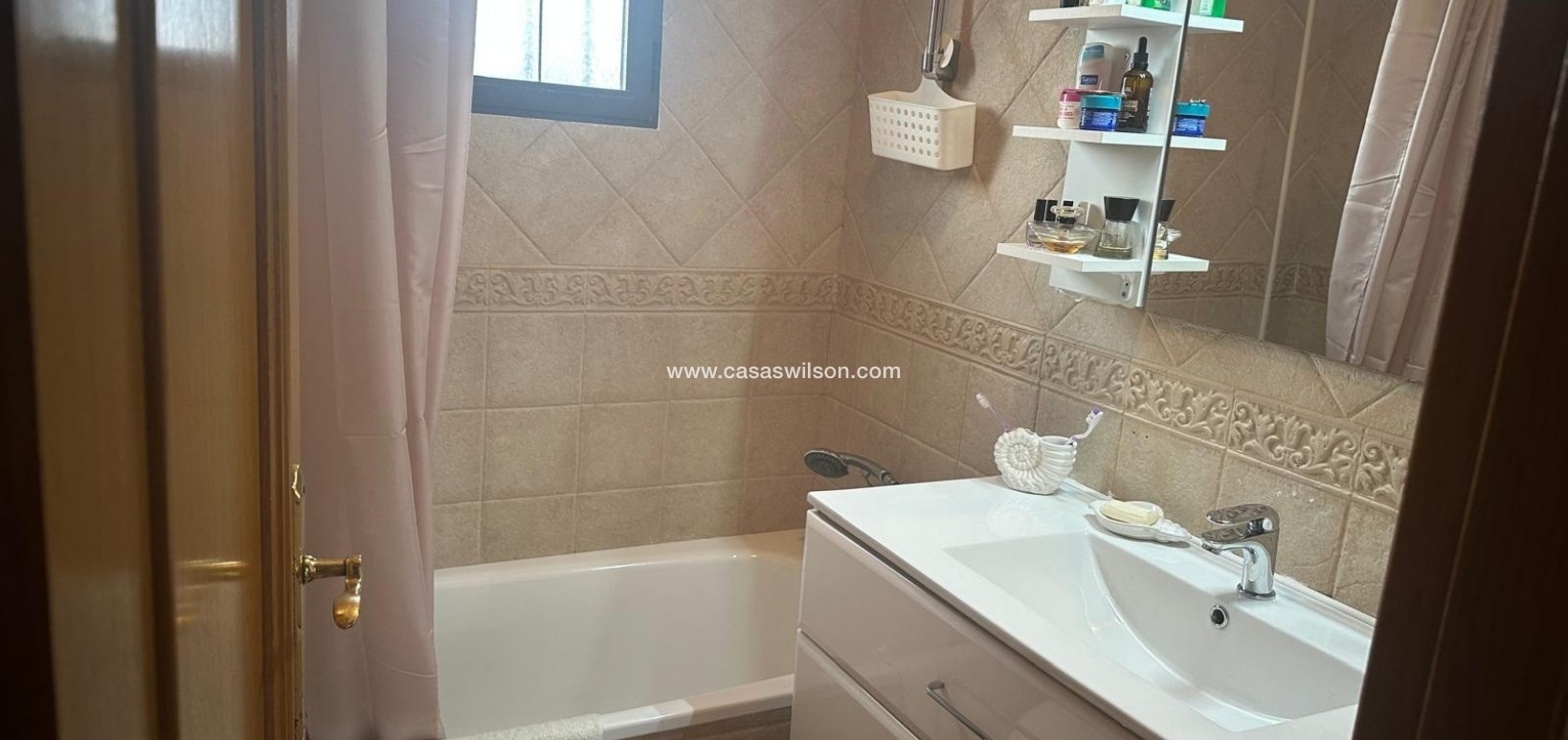 Sale - Villa - Hondón de las Nieves - Inland