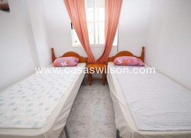 Sale - Bungalow - Orihuela Costa - Costa Blanca