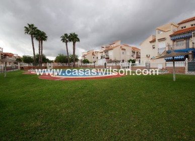 Sale - Bungalow - Orihuela Costa - Costa Blanca