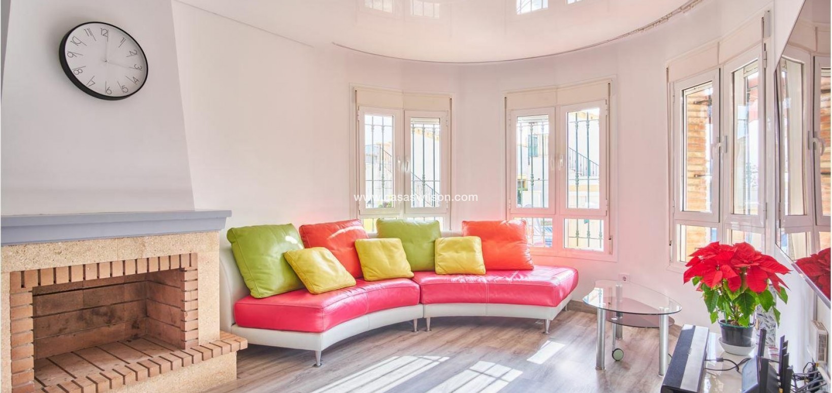 Sale - Villa - Los Montesinos - Costa Blanca