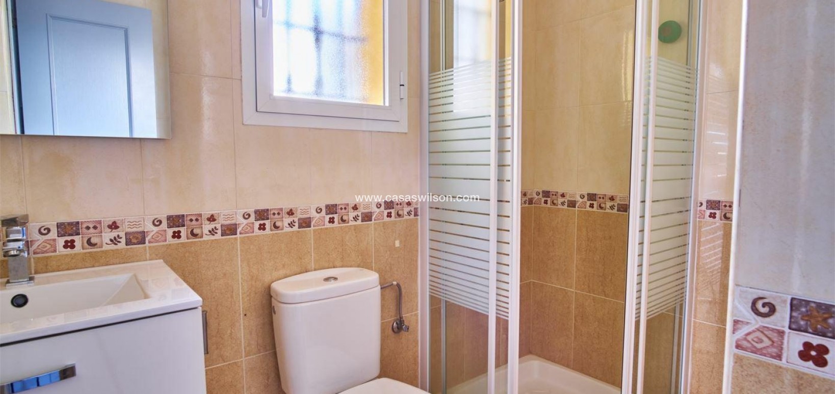 Sale - Villa - Los Montesinos - Costa Blanca