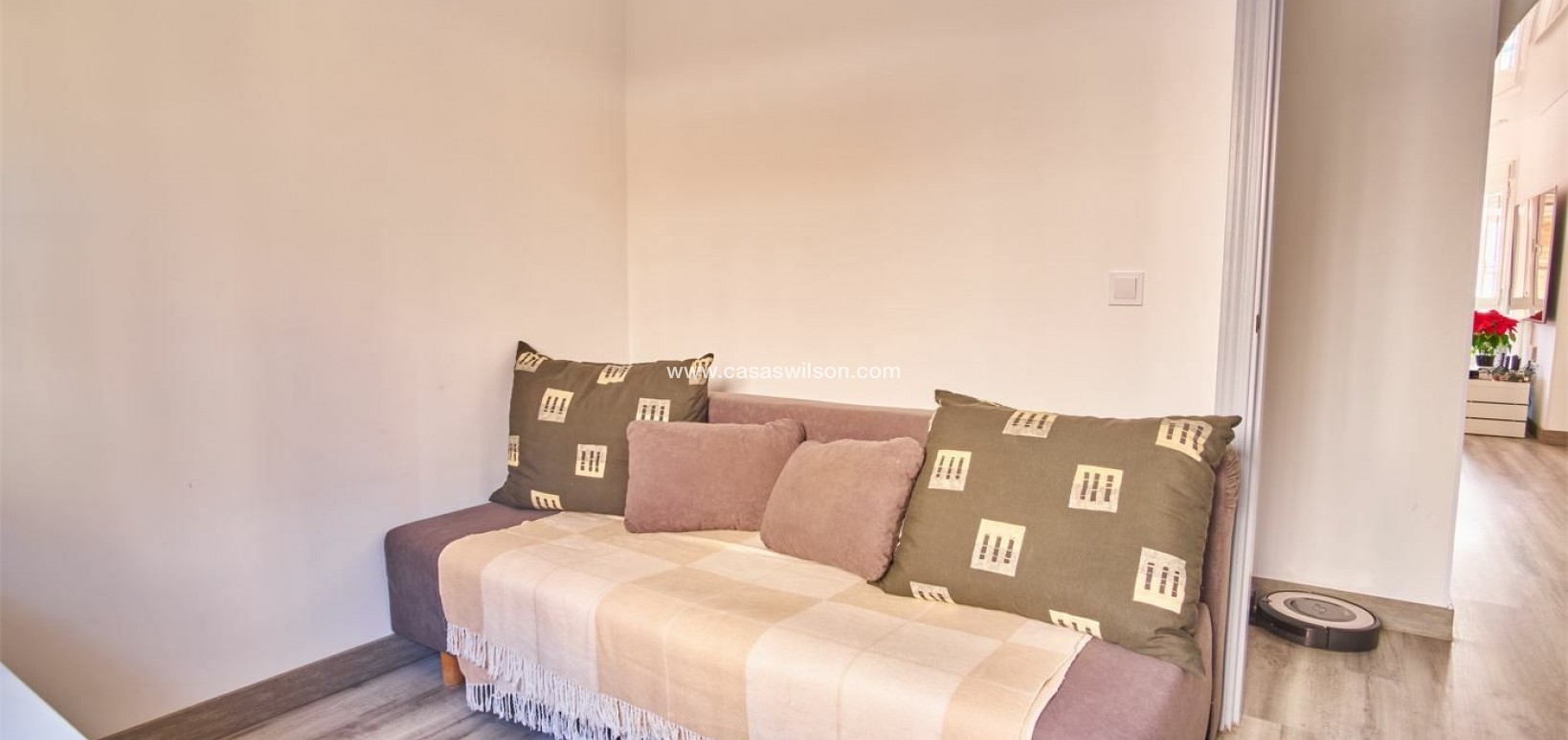 Sale - Villa - Los Montesinos - Costa Blanca