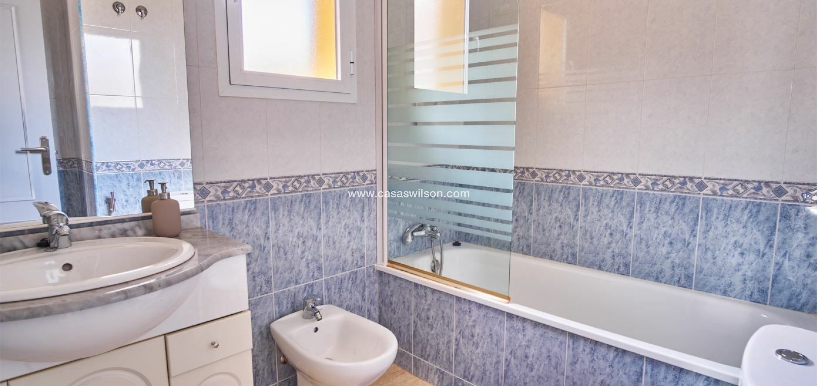 Sale - Villa - Los Montesinos - Costa Blanca