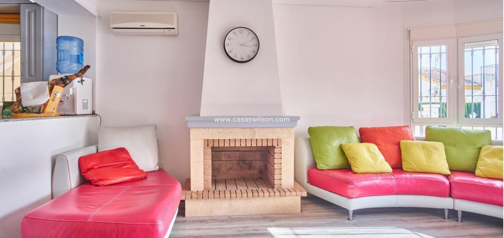 Sale - Villa - Los Montesinos - Costa Blanca