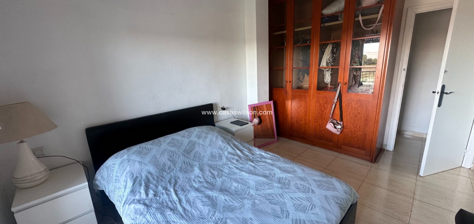 Sale - Apartment - Jacarilla