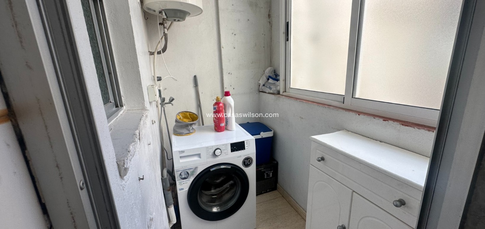 Sale - Apartment - Jacarilla