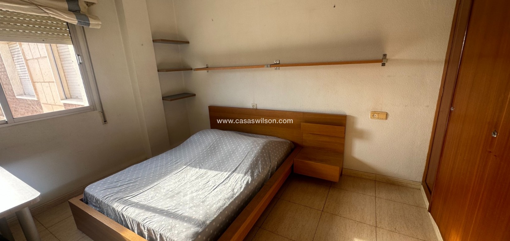 Sale - Apartment - Jacarilla