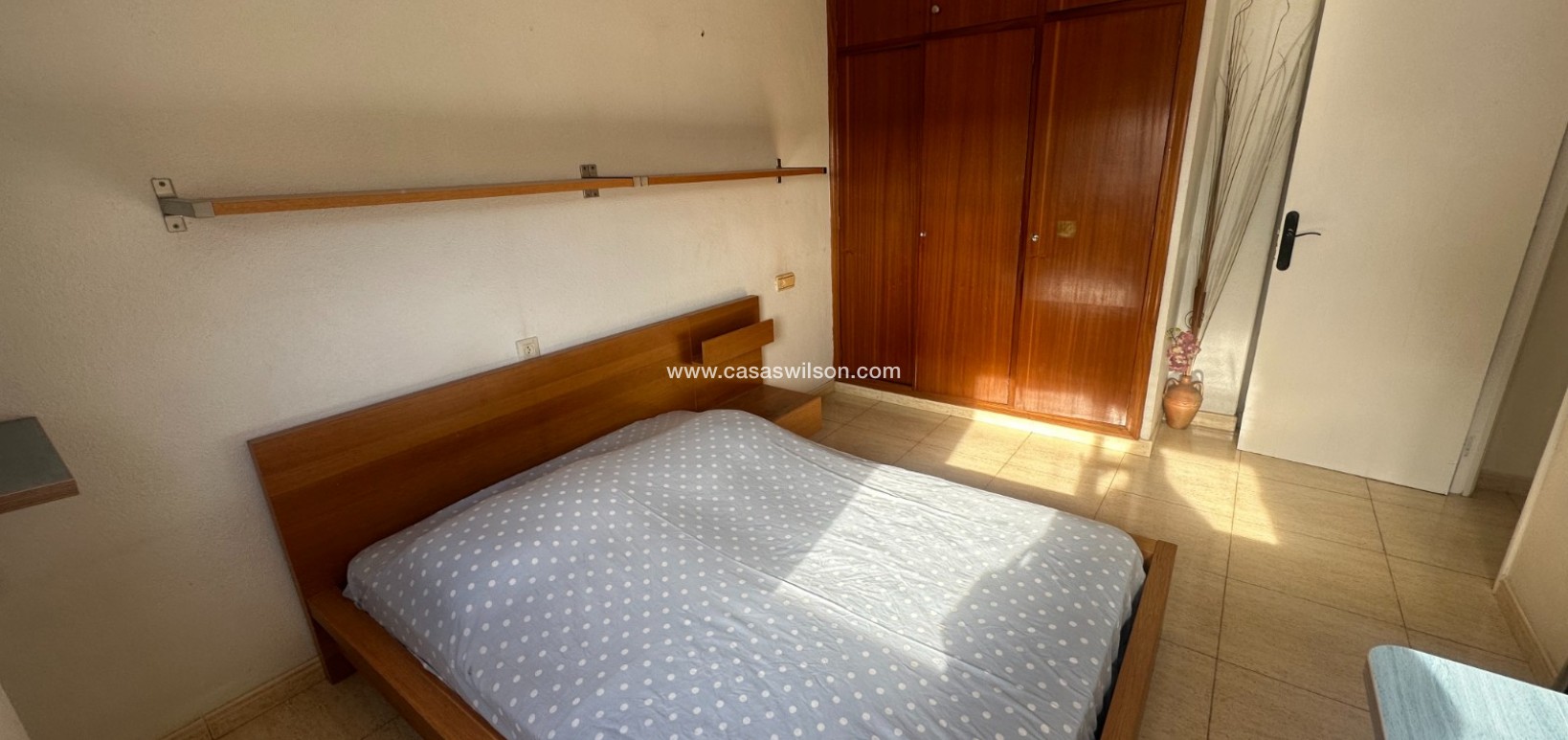 Sale - Apartment - Jacarilla