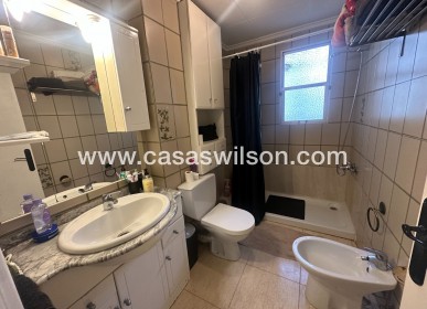 Sale - Apartment - Jacarilla