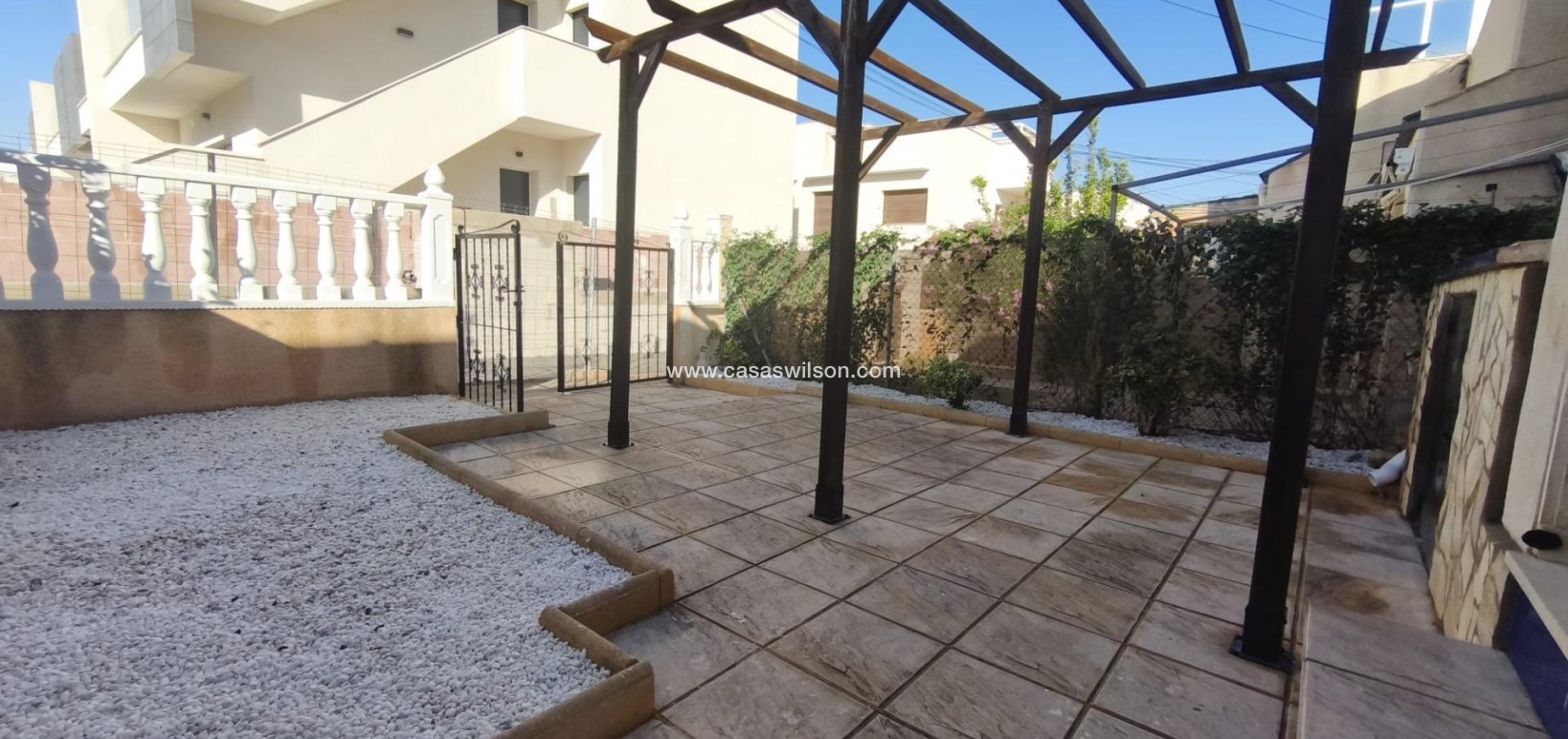 Sale - Townhouse - Torrevieja - Los Balcones