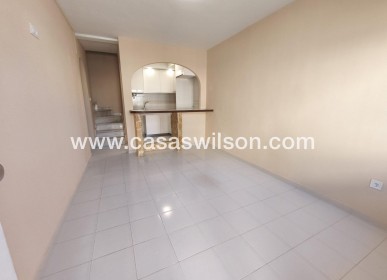 Sale - Townhouse - Torrevieja - Los Balcones