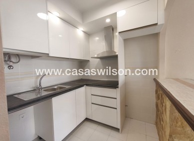 Sale - Townhouse - Torrevieja - Los Balcones