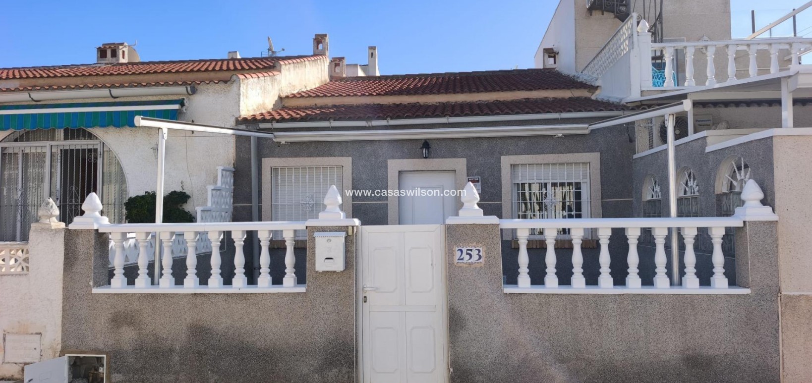 Sale - Bungalow - Torrevieja - La Siesta - El Salado - Torreta