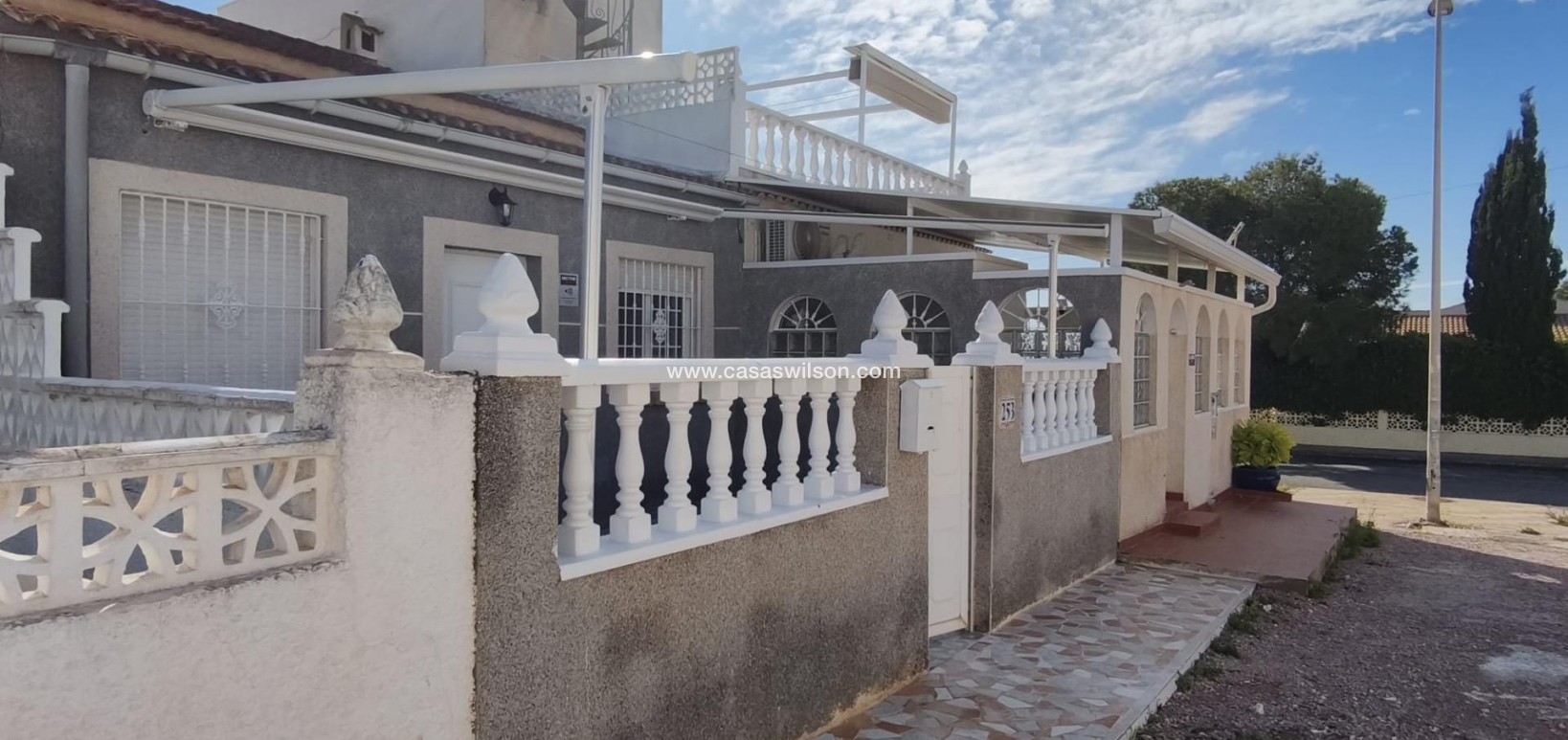 Sale - Bungalow - Torrevieja - La Siesta - El Salado - Torreta