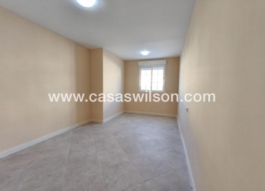 Sale - Bungalow - Torrevieja - La Siesta - El Salado - Torreta