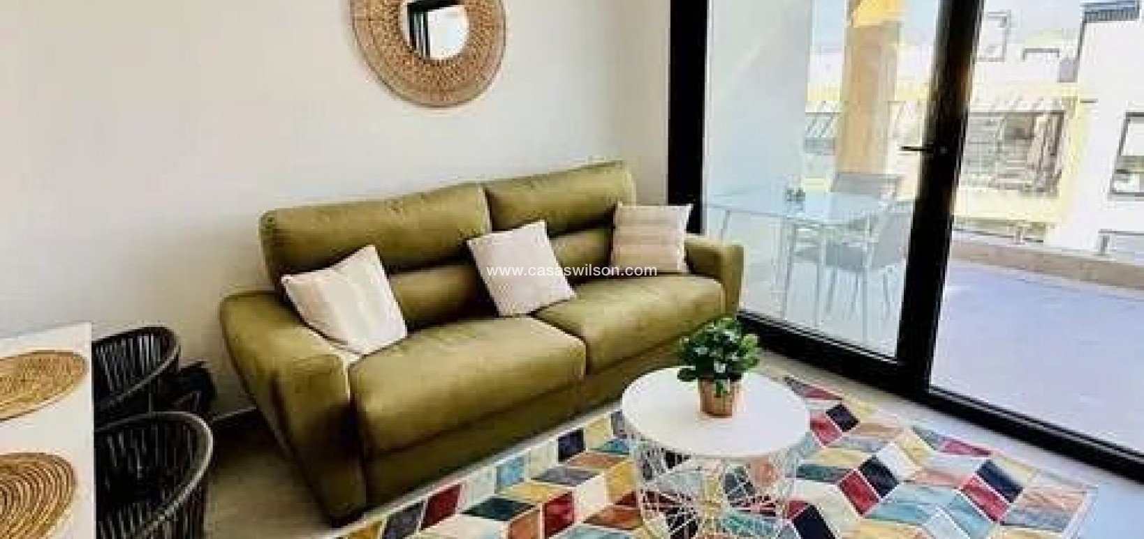 Sale - Apartment - Las Filipinas - Inland