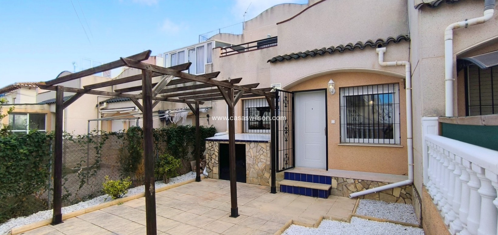 Sale - Townhouse - Torrevieja - Lago jardin
