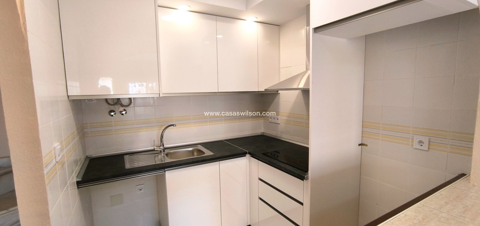 Sale - Townhouse - Torrevieja - Lago jardin