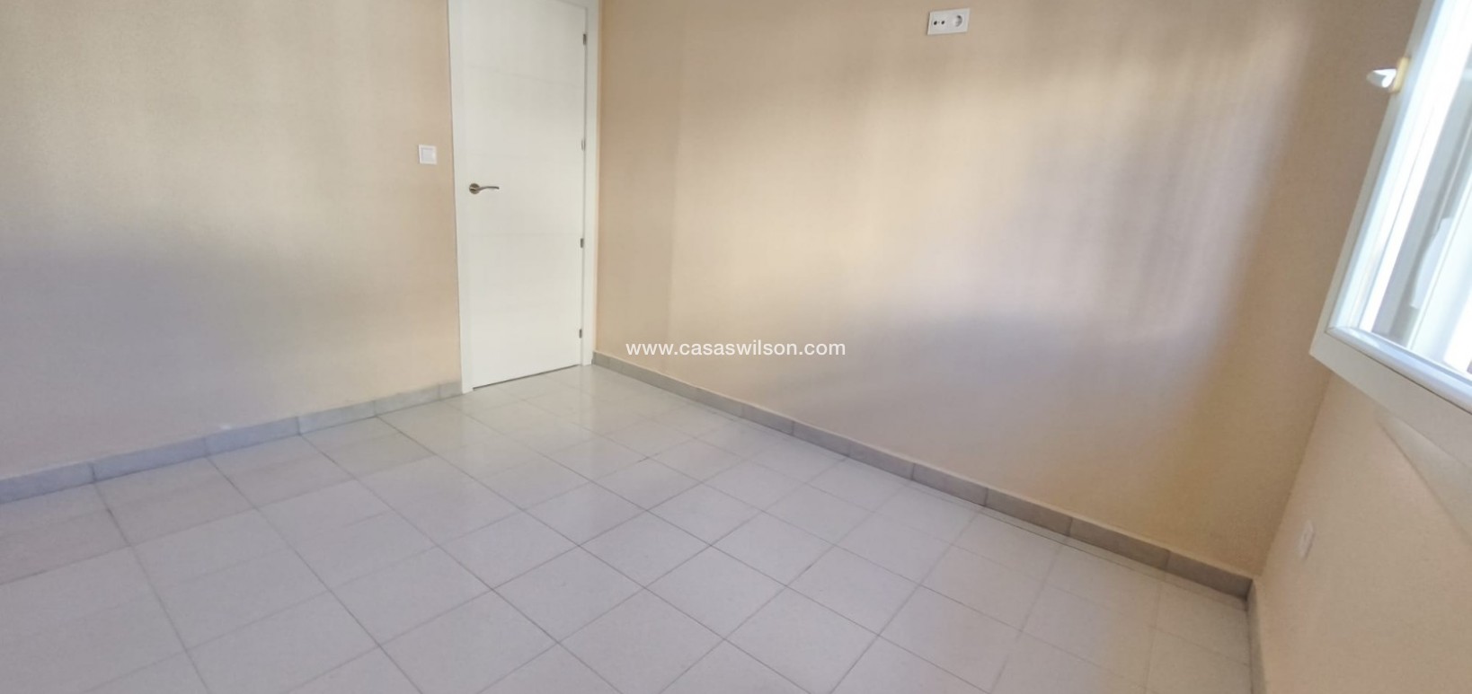 Sale - Townhouse - Torrevieja - Lago jardin