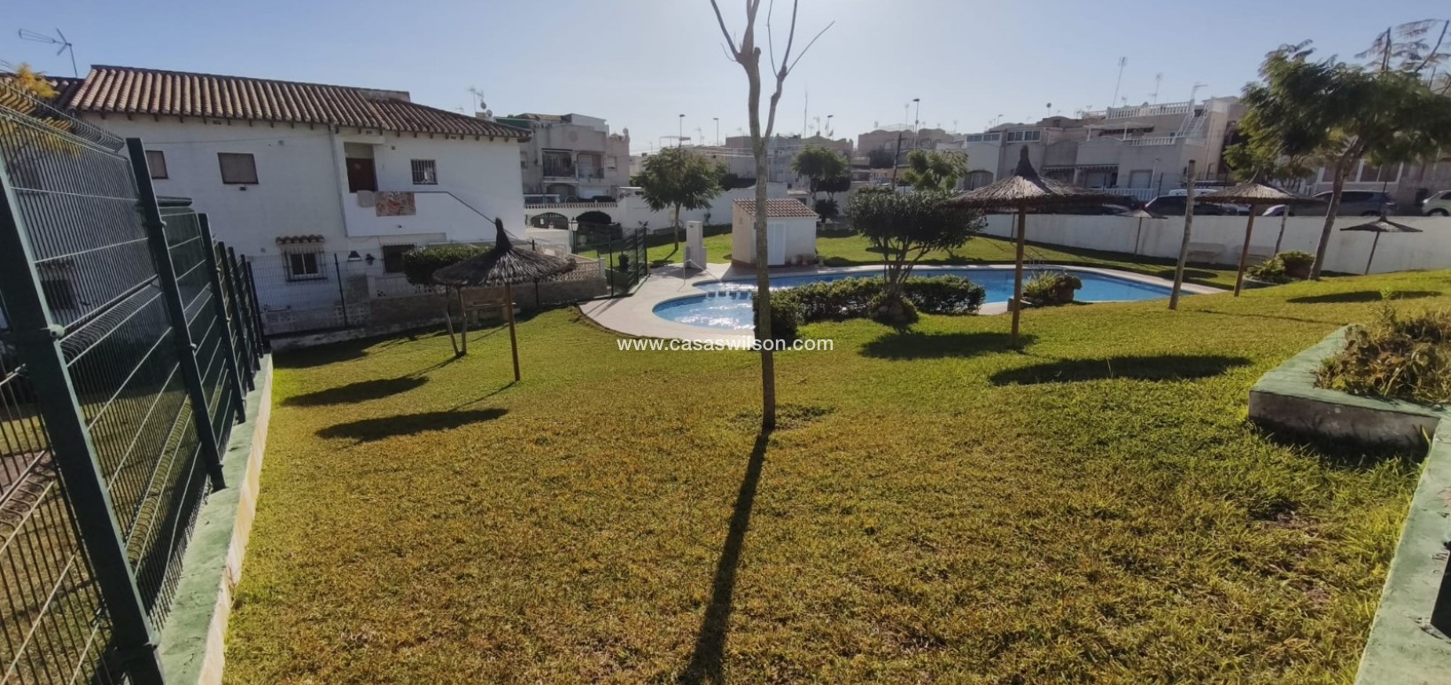 Sale - Townhouse - Torrevieja - Lago jardin