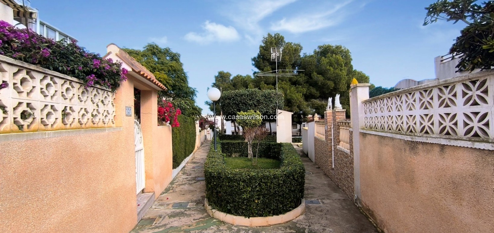 Sale - Townhouse - Torrevieja - Lago jardin