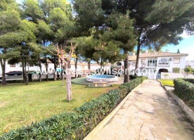 Sale - Townhouse - Torrevieja - Lago jardin
