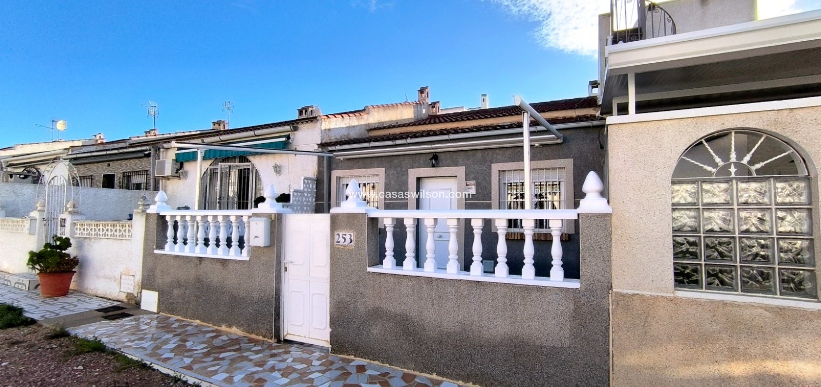 Sale - Bungalow - Torrevieja - El chaparral