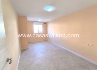 Sale - Bungalow - Torrevieja - El chaparral