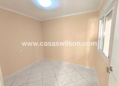 Sale - Bungalow - Torrevieja - El chaparral