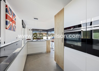 Sale - Villa - Algorfa - La Finca Golf