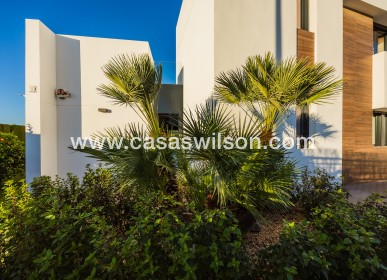Sale - Villa - Algorfa - La Finca Golf