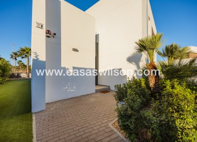 Sale - Villa - Algorfa - La Finca Golf