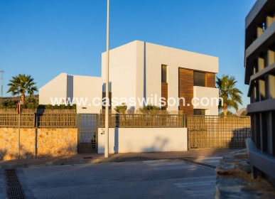 Sale - Villa - Algorfa - La Finca Golf