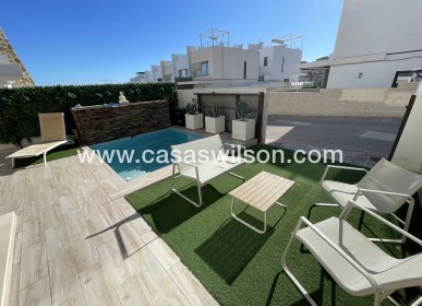 Venta - Adosado - Villamartin - Villamartín